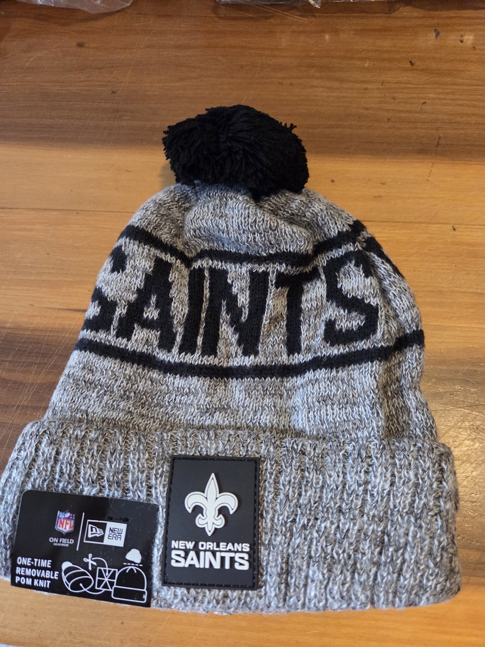 New Orleans Saints Gray and Black Knit Pom Beanie